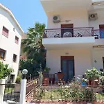 Vakantiehuis Rania Seaside, *