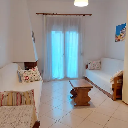 Holiday home Rania Seaside, Nikiti (Sithonia)