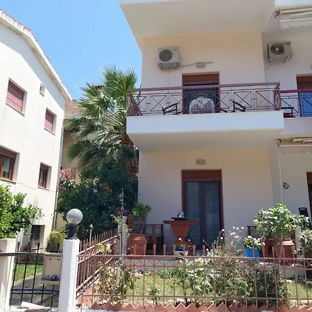 Holiday home Rania Seaside, *